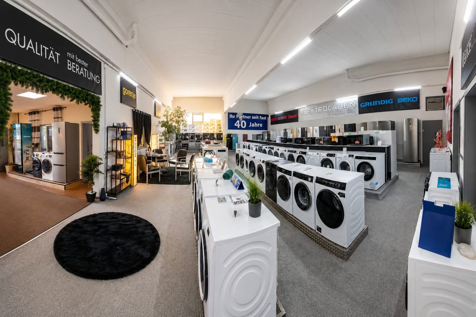 Verkaufsraum von Elektroladen Eckert in Amberg